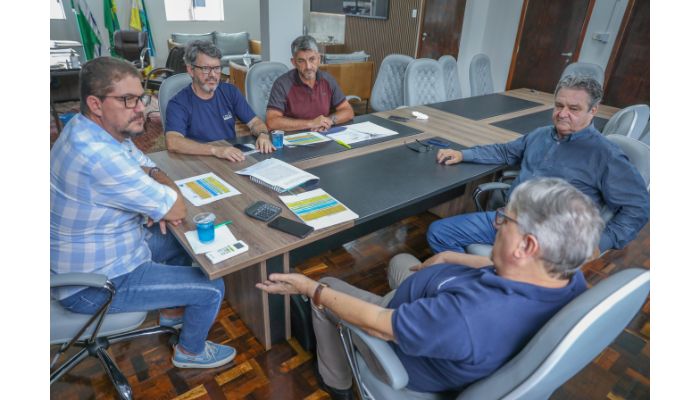  Assinada ordem de serviço para início de obras de calçamento em Laranjeiras do Sul